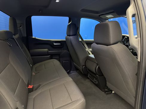 Used 2021 Chevrolet Silverado 1500 Custom AWD/4WD image 23