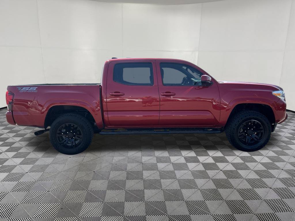 Used 2021 Toyota Tacoma SR AWD/4WD image 9