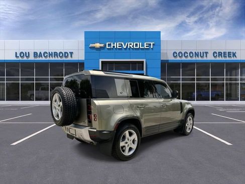 Used 2020 Land Rover Defender 110 HSE AWD/4WD image 8