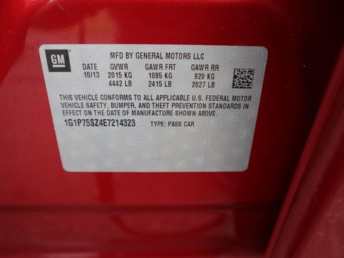 Used 2014 Chevrolet Cruze Diesel w/ Enhanced Safety Package image 35