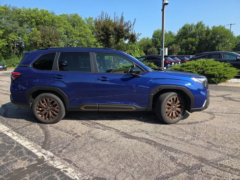 Used 2025 Subaru Forester Sport AWD/4WD image 6
