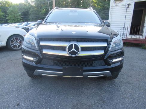 Used 2014 Mercedes-Benz GL 450 4MATIC image 2