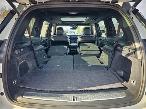 Certified 2024 Jeep Grand Cherokee L Overland w/ Advanced Protech Group III image 45