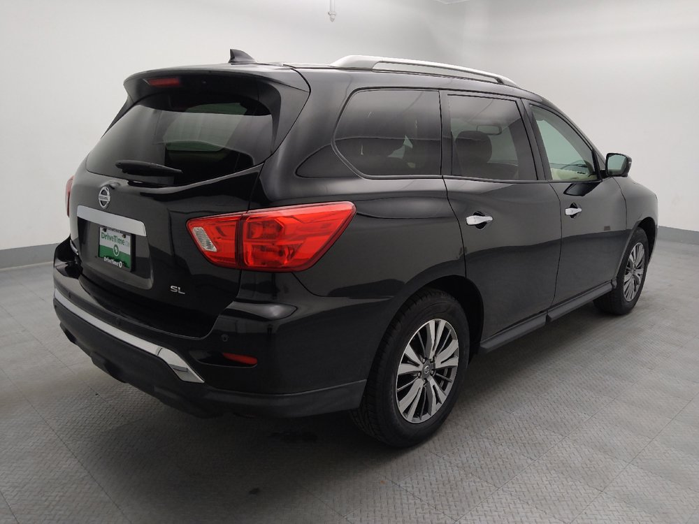 Used 2019 Nissan Pathfinder SL FWD image 9