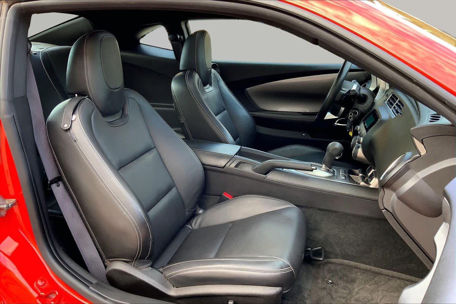 Used 2010 Chevrolet Camaro LT w/ RS Package RWD image 8