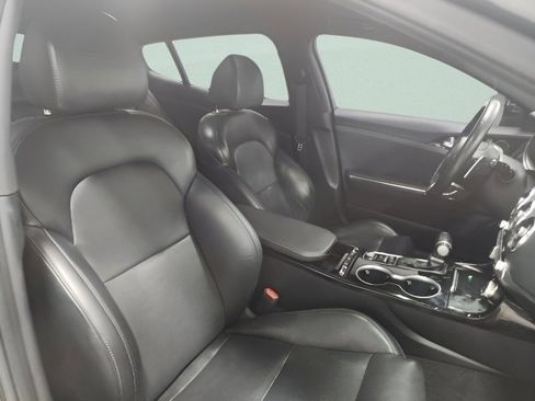 Used 2022 Kia Stinger GT-Line image 17