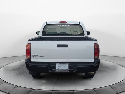 Used 2013 Toyota Tacoma 2WD Regular Cab image 4