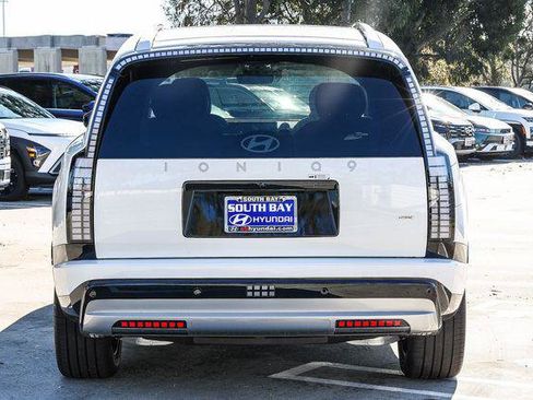 New 2026 Hyundai Ioniq 9 Limited image 5