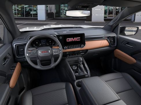 New 2026 GMC Canyon AT4 w/ Technology Plus Package AWD/4WD image 15