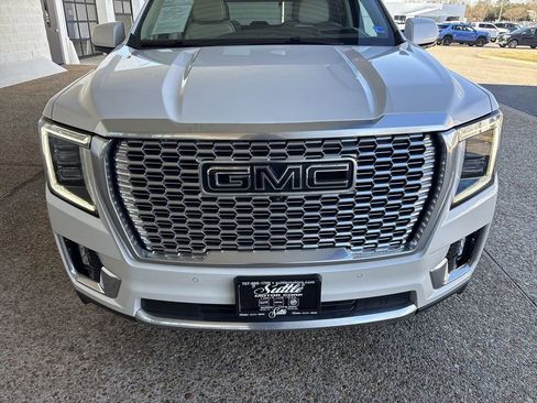 Certified 2023 GMC Yukon Denali image 32