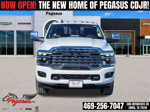 New 2026 RAM 2500 Limited AWD/4WD image 6