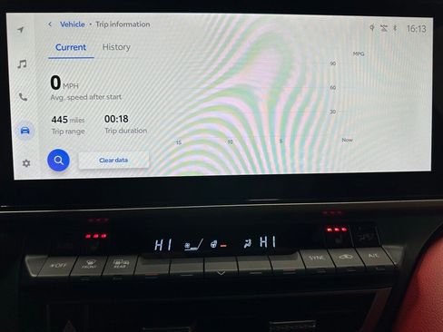 Used 2025 Toyota Camry XSE image 34