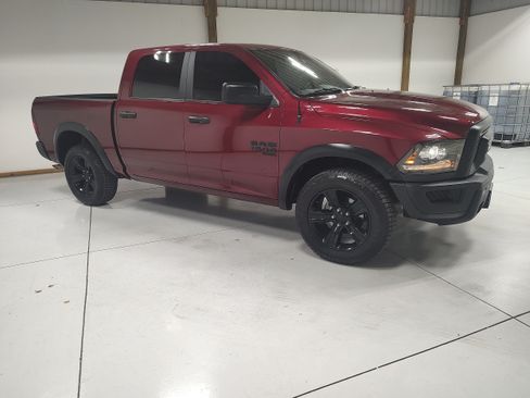 Used 2024 RAM 1500 Warlock AWD/4WD image 2