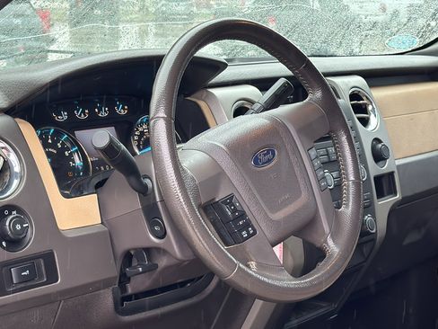 Used 2012 Ford F150 XLT w/ XLT Chrome Pkg image 10