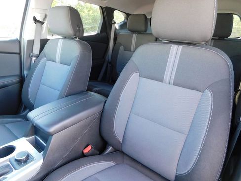 Used 2024 Chevrolet Blazer LT w/ Convenience Package FWD image 15