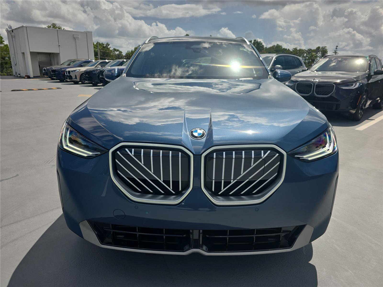 Used 2026 BMW X3 xDrive30i w/ Convenience Package AWD/4WD image 7
