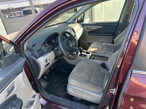 Used 2019 Honda Pilot EX image 13