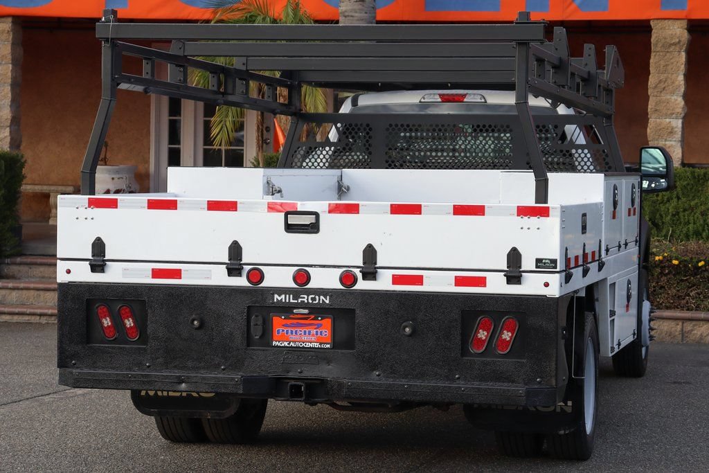 Used 2019 Ford F550 2WD Regular Cab Super Duty image 12