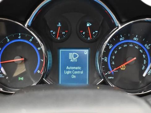 Used 2016 Chevrolet Cruze LT w/ Sun, Sound and Sport Package image 27