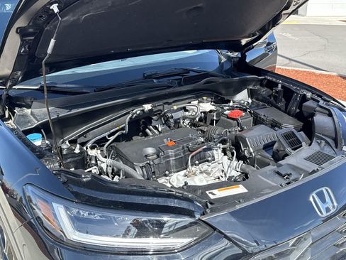 Used 2024 Honda HR-V Sport image 7