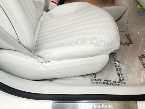Used 2023 Mercedes-Benz EQS 450+ Sedan image 40
