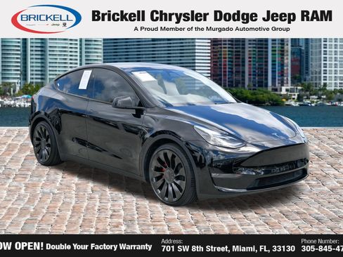 Used 2025 Tesla Model Y Performance AWD/4WD image 9