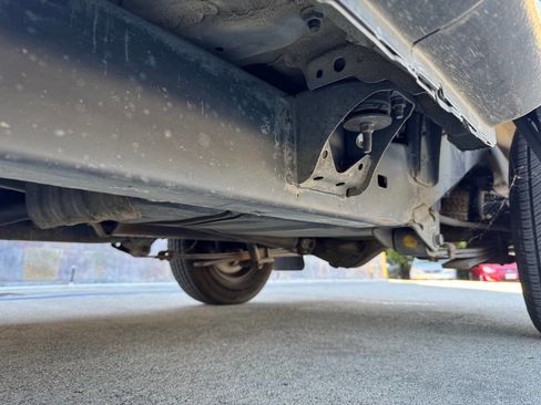 Used 1998 Toyota Tacoma 2WD Regular Cab image 32