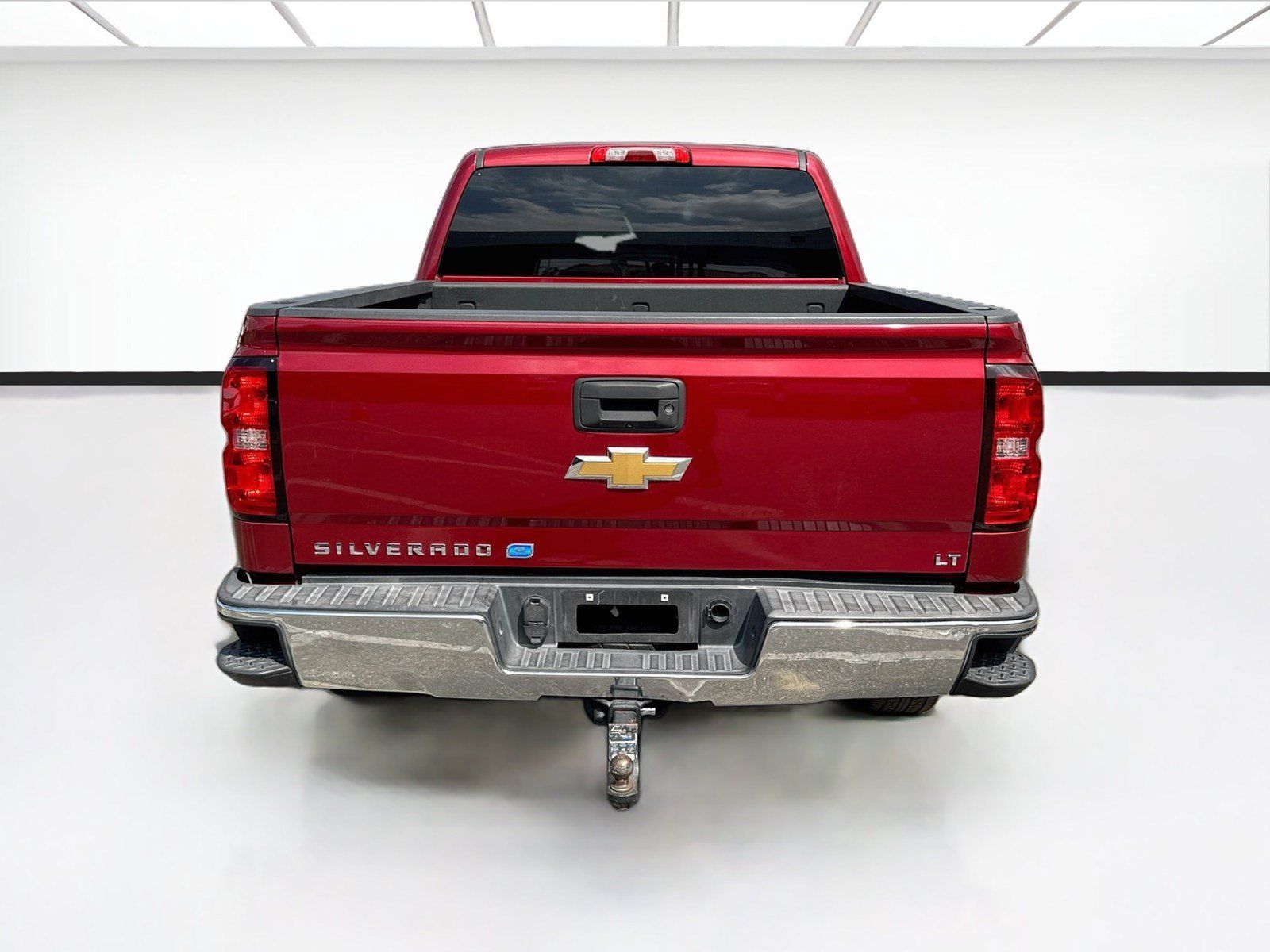 Used 2018 Chevrolet Silverado 1500 LT w/ LT Eassist Package RWD image 5