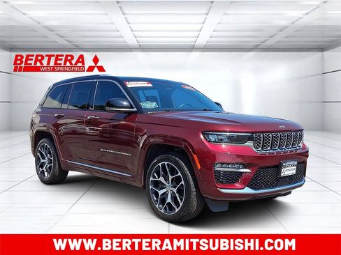 Used 2023 Jeep Grand Cherokee Summit AWD/4WD image 1