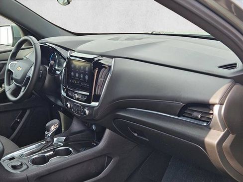 Used 2023 Chevrolet Traverse LT w/ LPO, Floor Liner Package AWD/4WD image 22