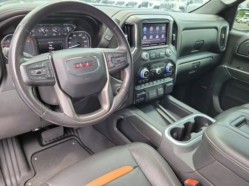 Used 2021 GMC Sierra 1500 AT4 w/ Off-Road Performance Package AWD/4WD image 11