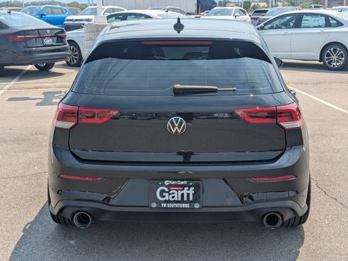 Used 2022 Volkswagen GTI SE FWD image 4