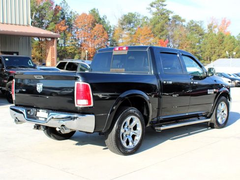 Used 2014 RAM 1500 Laramie w/ Convenience Group image 7