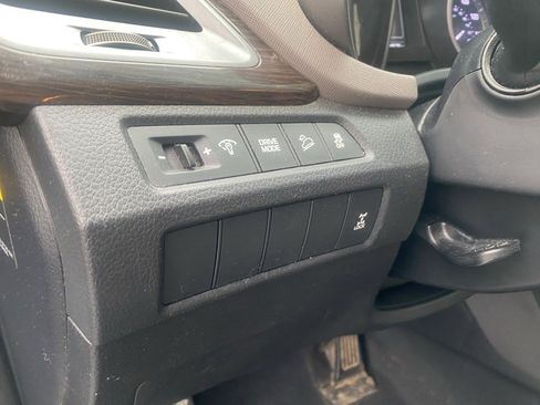 Used 2017 Hyundai Santa Fe Sport image 17