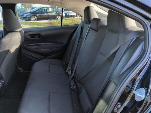 Used 2024 Toyota Corolla LE FWD image 12