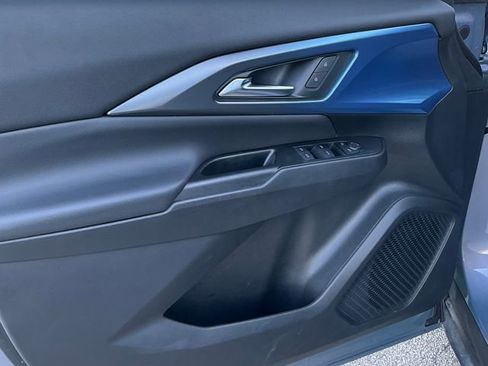 Used 2024 Chevrolet Equinox EV LT image 5