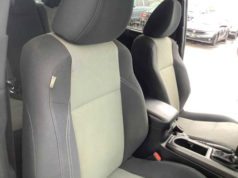 Used 2020 Toyota Tacoma TRD Off-Road image 14