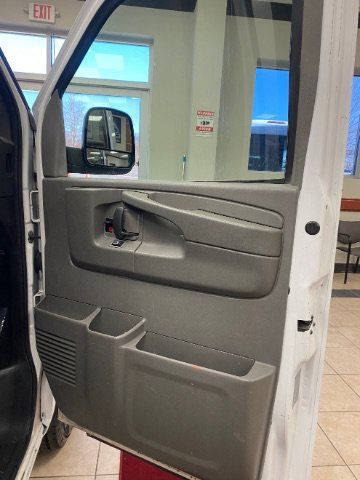 Used 2014 Chevrolet Express 3500 LT w/ LT Preferred Equipment Group RWD image 10