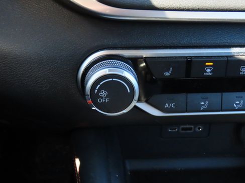 Used 2020 Nissan Altima 2.0 SR image 27