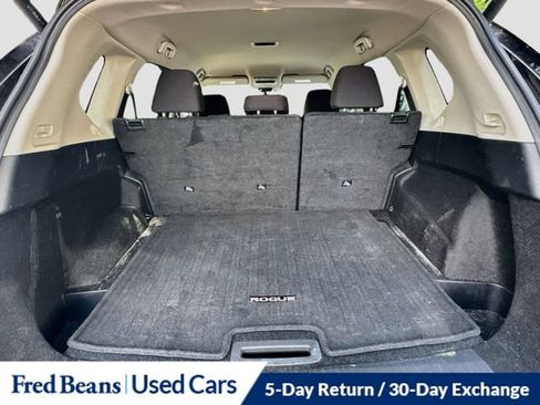 Used 2025 Nissan Rogue SV AWD/4WD image 27