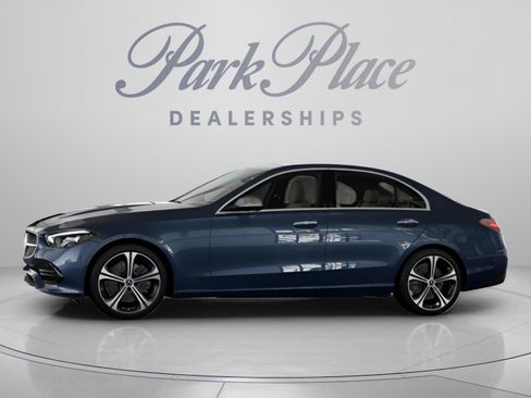 Certified 2026 Mercedes-Benz C 300 Sedan image 4