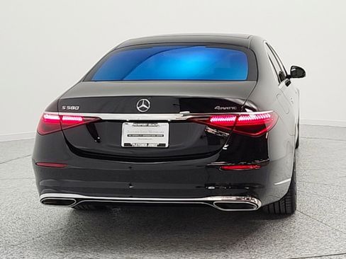 Used 2024 Mercedes-Benz S 580 4MATIC Sedan image 6