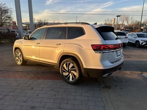 New 2026 Volkswagen Atlas SE image 5