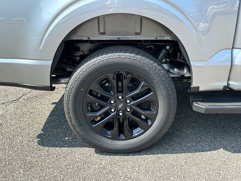 New 2025 Ford F150 Lariat w/ Equipment Group 501A Mid image 17