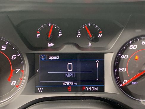 Used 2019 Chevrolet Camaro LT RWD image 24