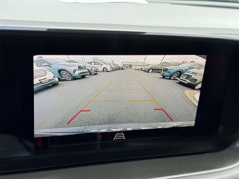 Used 2024 Buick Encore GX Sport Touring w/ Comfort Package image 4