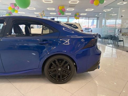 Used 2019 Lexus IS 300 F Sport w/ F Sport Package image 7