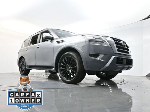 Used 2024 Nissan Armada Platinum w/ Captain's Chairs Package image 29