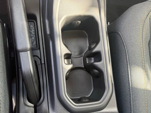 New 2026 Jeep Gladiator Sport AWD/4WD image 16