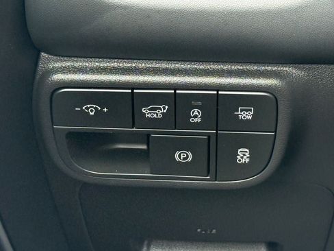 Certified 2026 Hyundai Palisade SEL FWD image 19